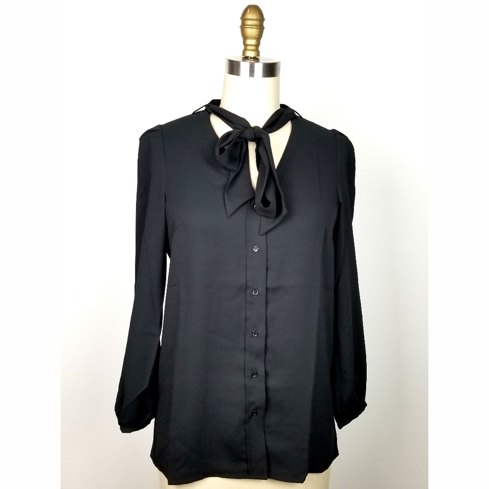 Cartier Anne Valerie Hash Pour Cartier Button Up